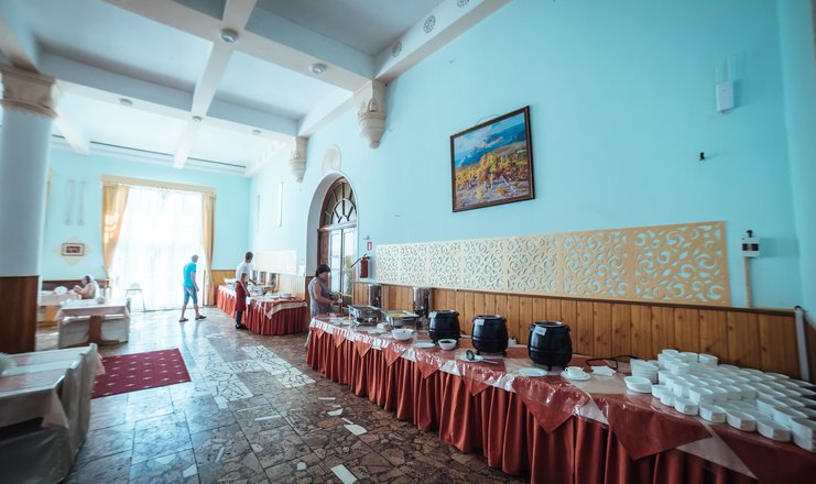 Фото отеля («Романова» парк-отель) - Обеденный зал