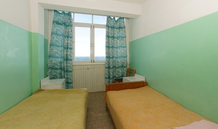Фото отеля («Симеиз» санаторий) - Эконом 2-местный с удобствами на этаже