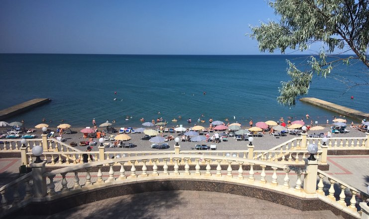 Фото отеля («Солнечный» пансионат) - Пляж