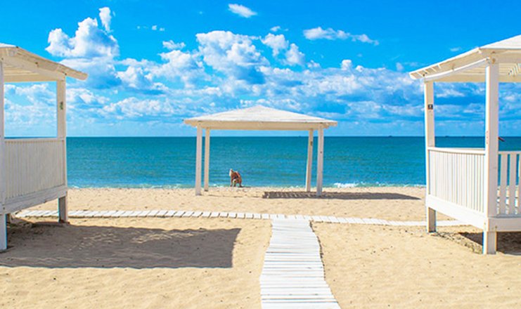 Фото отеля («ТЭС-отель Резорт & СПА» отель) - Пляж Лазурный берег