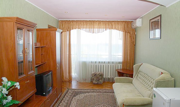 Фото отеля («Украина-1» пансионат) - Люкс 2-местный 2 комнатный 6-этажный корпус