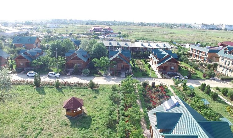 Фото отеля («Украина-1» пансионат) - Украина-1 территория коттеджей