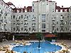 «Ukraine Palace» / «Украина Палас» отель - предварительное фото Внешний вид внутреннего двора отеля
