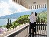 «Yalta-Intourist» / «Ялта-Интурист» отель - предварительное фото Вид с балкона номера люкс-студио