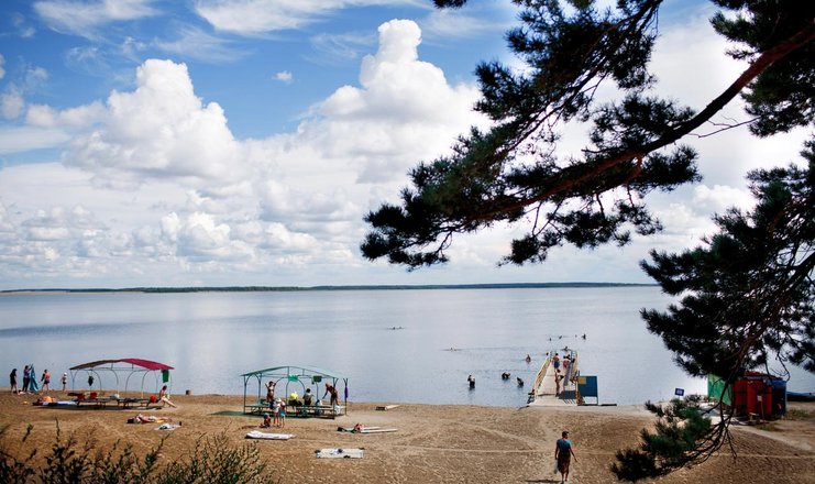 Фото отеля («Озеро Медвежье» санаторий) - Вид на озеро