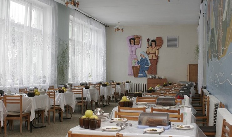 Фото отеля («Сосновая роща» санаторий) - Столовая