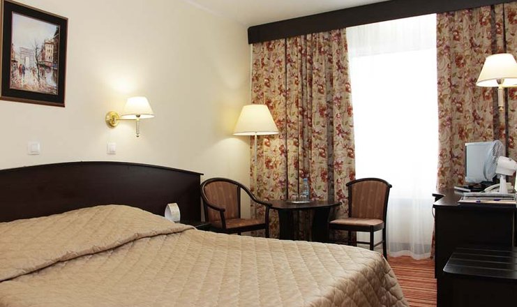 Фото отеля («Измайлово Дельта» гостиница) - Стандарт двуместный с широкой кроватью