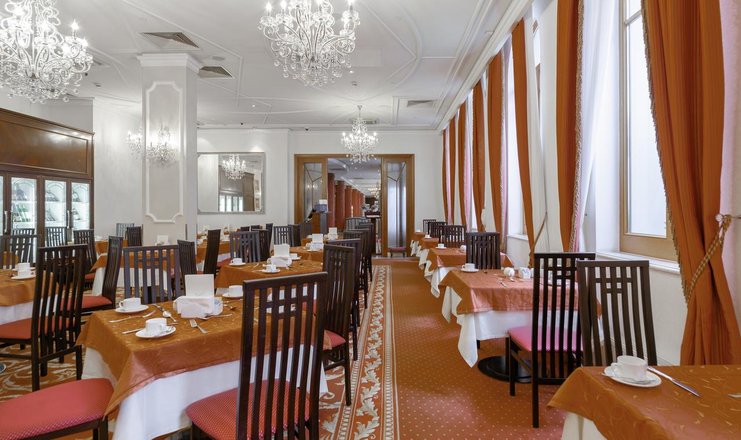 Фото отеля («Петр I» гостиница) - Ресторан