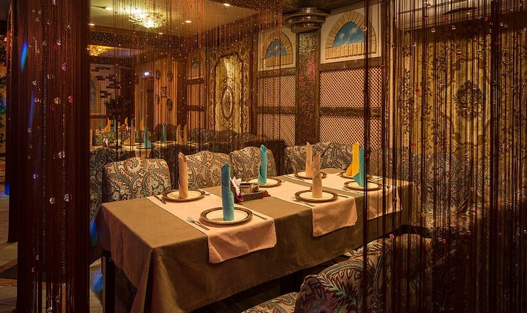 Фото отеля («Салют» гостиница) - Узбекский ресторан Караван-Сарай