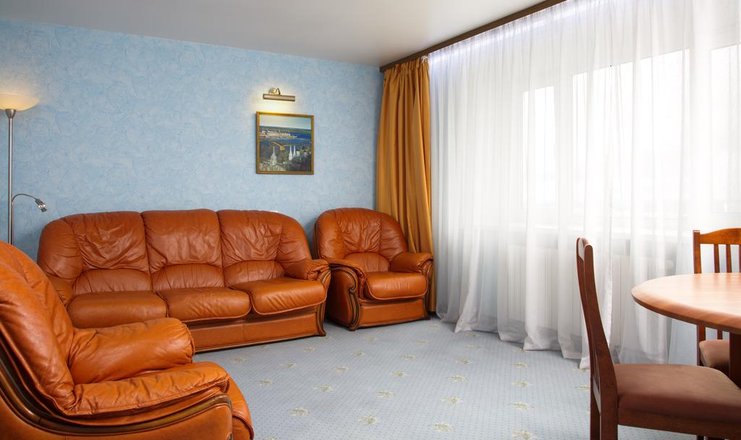 Фото номера («Азимут отель Нижний Новгород» отель) - Люкс 2-местный 2-комнатный