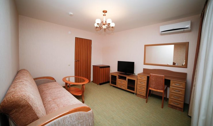 Фото отеля («Боровичский» санаторий) - Повышенной комфортности 2-местный 2-комнатный