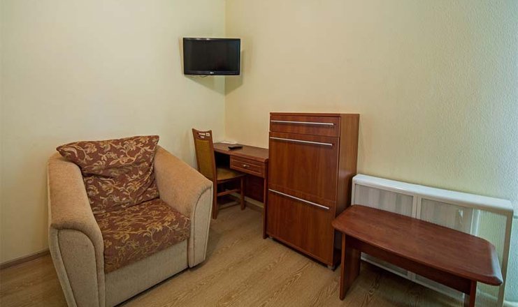 Фото номера («Истра РОП» санаторий) - Полулюкс 2-местный 2-комнатный (маленькая гостиная) в корпусе №2