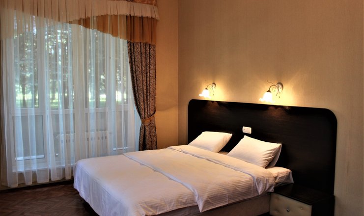 Фото отеля («Ерино» санаторий) - Полулюкс 2-местный 1-комнатный (корпус №1)