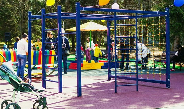 Фото отеля («Звенигород» парк-отель) - Детская площадка