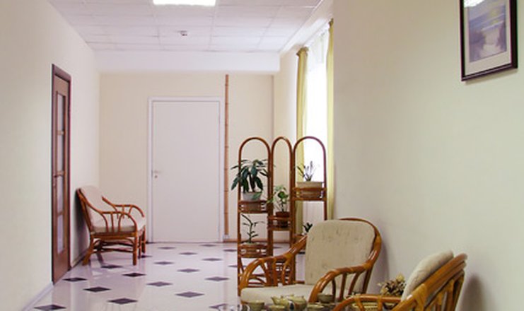 Фото отеля («Светлана» санаторий) - Холл в мед. корпусе