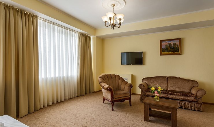 Фото отеля («Светлана» санаторий) - Люкс 2-местный 2-комнатный