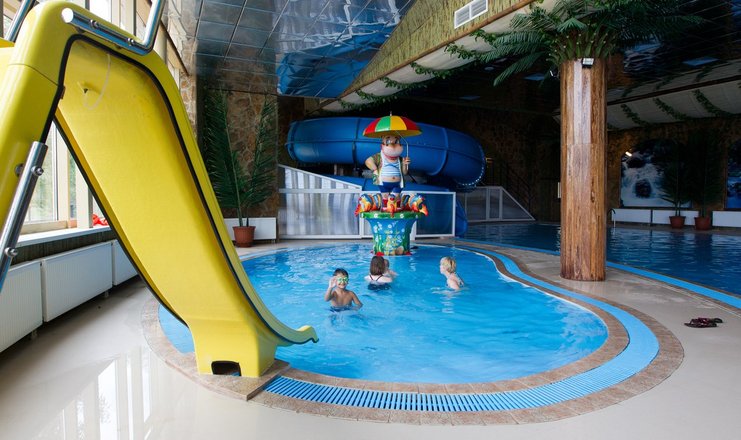 Фото отеля («Яхонты Ногинск» отель) - Детский бассейн