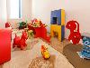«Красная гвоздика» база отдыха - предварительное фото Детская комната