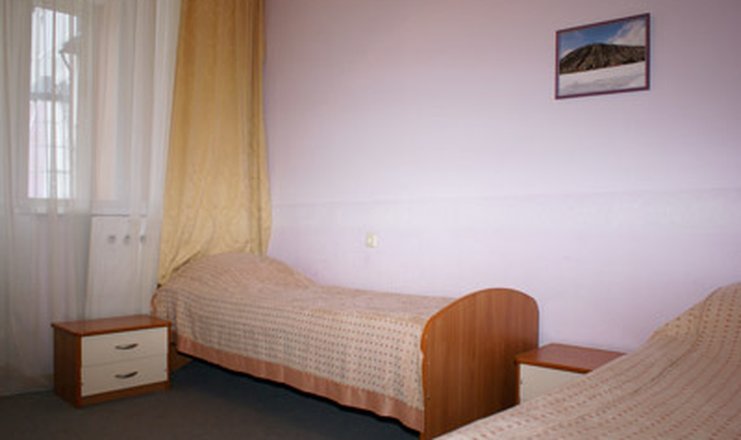 Фото номера («Юматово» санаторий) - Стандарт 2-местный 2-комнатный (корпус 6,7)