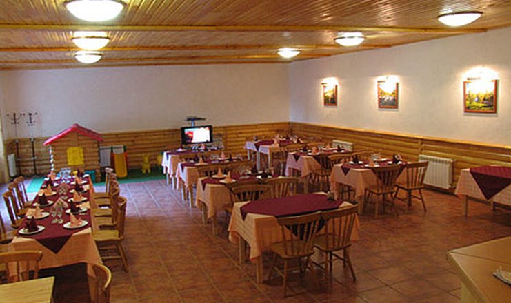 Фото отеля («Бунгало Club» гостиница) - Ресторан