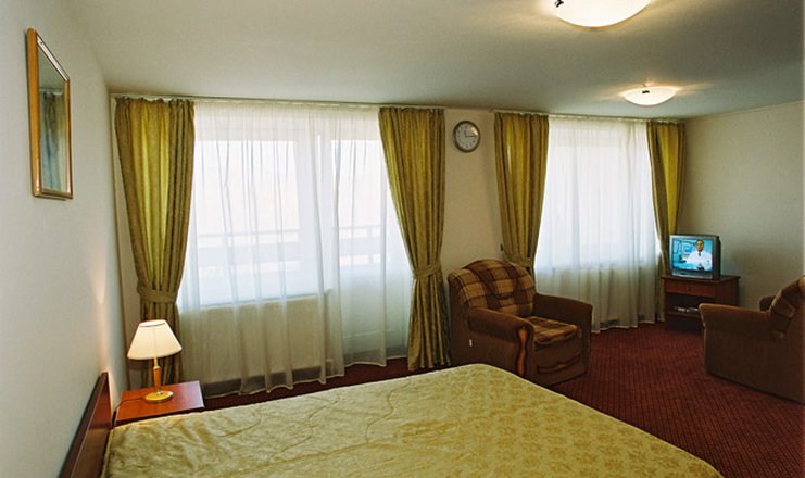 Фото отеля («Юбилейный» санаторий) - Улучшенный 2-местный 1 комнатный (Парус 2)