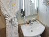 «Абакан» отель - предварительное фото ванная комната