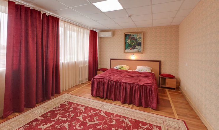 Фото отеля («Новочеркасск» гостиничный комплекс) - Комфорт 2-местный 