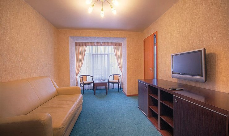 Фото отеля («Солотча» санаторий) - Люкс 2-местный 2-комнатный №1