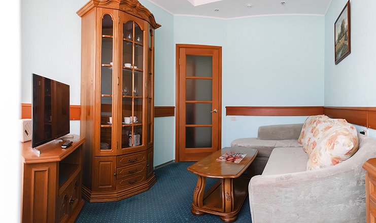 Фото отеля («Ставрополь» санаторий-профилакторий) - Люкс спальня