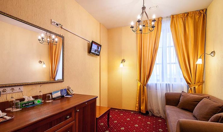 Фото номера («Мойка 5» отель) - NevskyMoyka5 - Suite room (1st floor)3