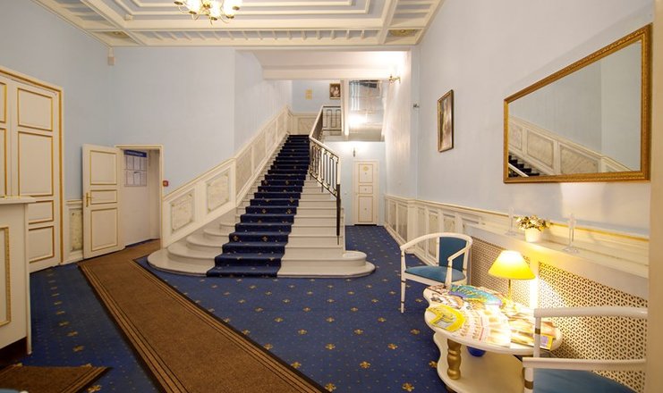 Фото отеля («Отель Парк Английская набережная» отель) - Лестница