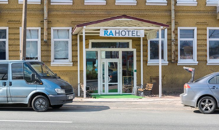 Фото отеля («РА Рыбинская, 7» отель) - Рыбинская, вход в отель