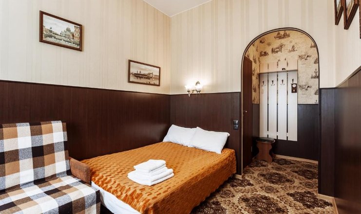 Фото отеля («Романовых» гостевой дом) - Небольшой двухместный (1)
