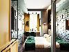 «Амиго» отель - предварительное фото Улучшенный номер с двуспальной кроватью