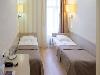 «РА Невский, 44» отель - предварительное фото Стандартный двухместный номер с двумя кроватями. Интерьер