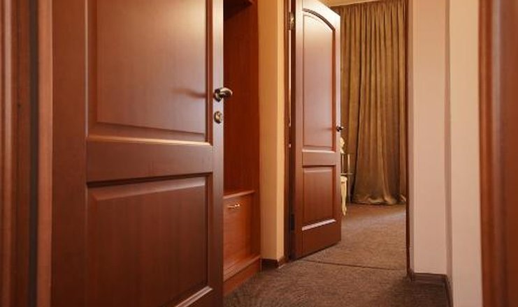 Фото номера («Гранд Кавказ» отель) - 1 категории комфорт 1-комнатный с большой кроватью