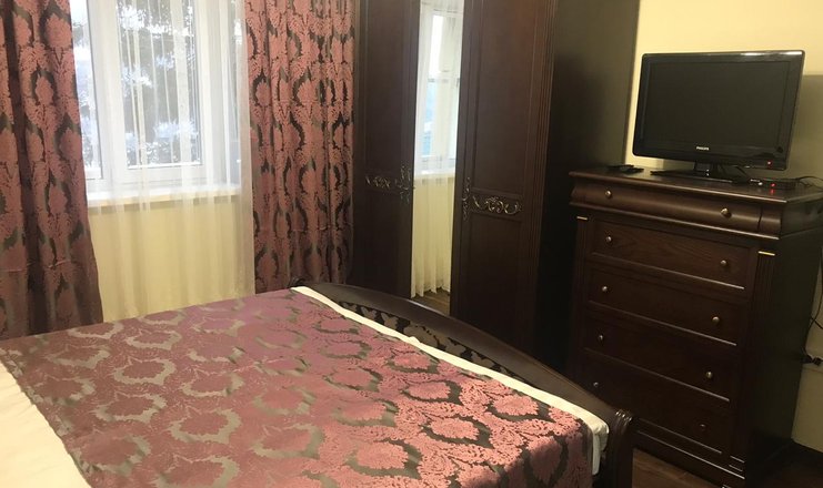 Фото отеля («Долина Нарзанов» санаторий) - Люкс 2-местный 2-комнатный №307, 306