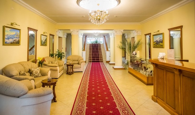 Фото отеля («Гранд Кавказ» отель) - Холл