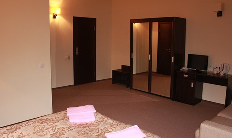 Фото отеля («Бобачевская роща» санаторий) - Президентский 2-местный 2-комнатный