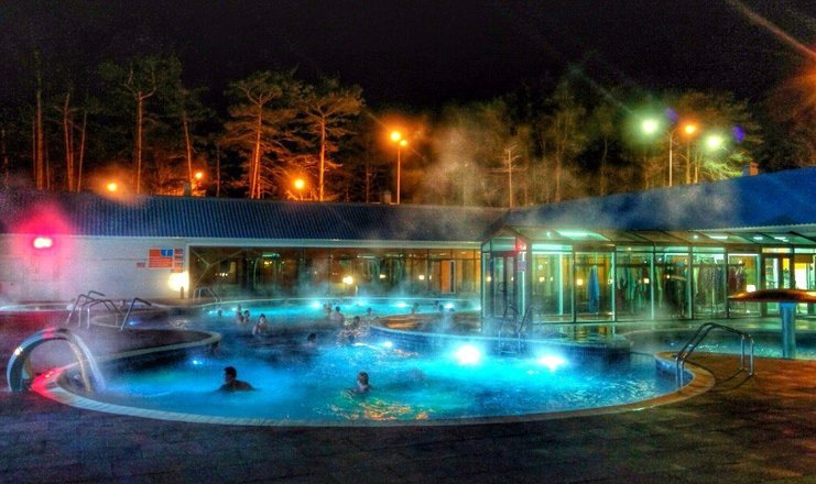 Фото отеля («Верхний бор» база отдыха) - Открытый термальный бассейн -2