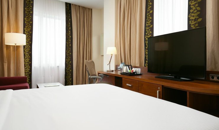 Фото отеля («Hilton Garden Inn Volgograd» отель) - Улучшенный 2-местный King size