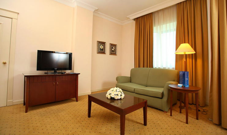 Фото номера («Radisson Blu Tashkent» отель) - Junior Suite DBL